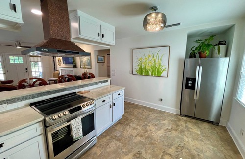 St. Augustine Cabaña | Close to the Beach and Downtown! Nestled near the Bridge of Lions.