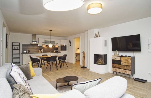 Lauterbach Apartamento | Close to the sailing harbor - Alte Fischfabrik Lauterbach FeWo 07 Relaxing in Lauterbach