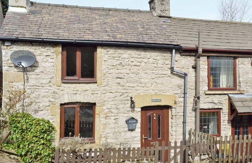 Peak District National Park Cabaña | 2 bedroom accommodation in Bradwell