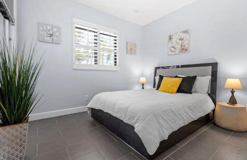 Bonita Shores Casa | Close2Beach, HeatedPool, FirePit, FencedYard, Sleeps10