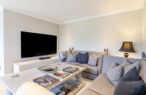 Dagnall Casa | Closefield