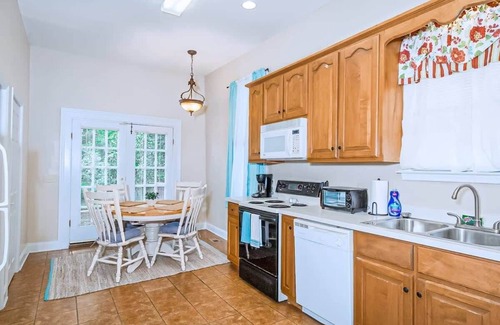 Columbus Casa | C️Más cercano BnB a Benning en el centro de Columbus w / great fenced backyard✨