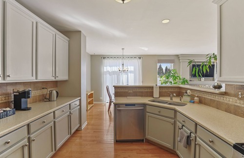 St. Charles Casa | Cloud 9 : 4Br, Pool, Fully Fenced!