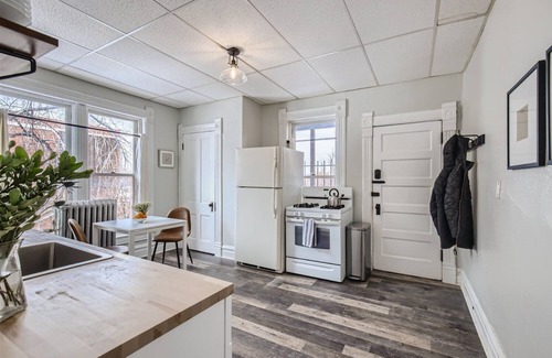 City Park Apartamento | Cloud by Modern Midstay | 1 Block to City Park #C5