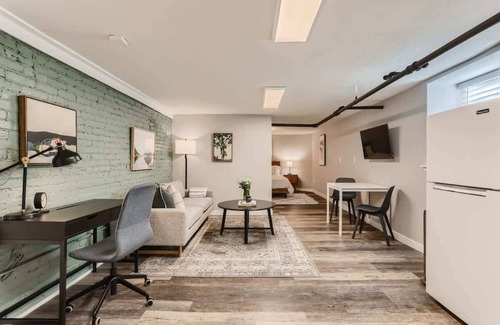 City Park Apartamento | Cloud by Modern Midstay / 1Block to City Park #C16