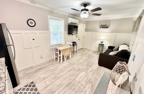 Flagler Beach Condominio | "Cloud Nine" Seaside/Pool Condo on Flagler Beach #9