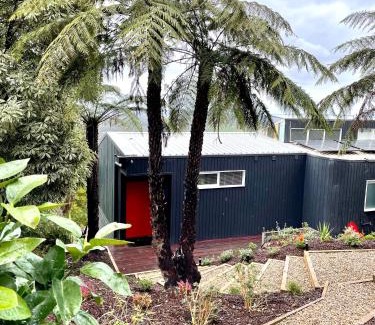 Menzies Creek Cama Y Desayuno | Cloud View Garden
