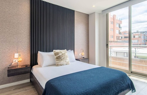 Usaquen Apartamento | Beatiful Apt. @Unicentro with Chimeny! Gym! Sauna