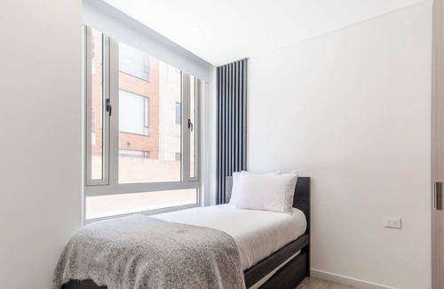 Usaquen Apartamento | Beatiful Apt. @Unicentro with Chimeny! Gym! Sauna