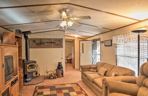 Cloudcroft Casa | Cloudcroft Cabin with Deck Near Skiing and Fishing!