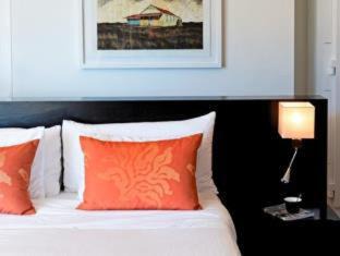 Cape Winelands Hotel | Clouds Estate