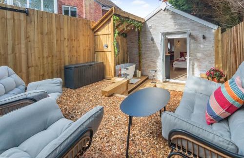 Liverton Casa | Clouds Hill Lodge