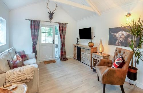 Liverton Casa | Clouds Hill Lodge