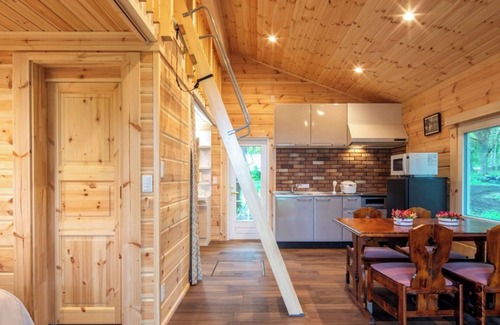 Tsumagoi Casa | Clover Room only Free light meals included Compact and functional authentic log house / Agatsumagun Gunma