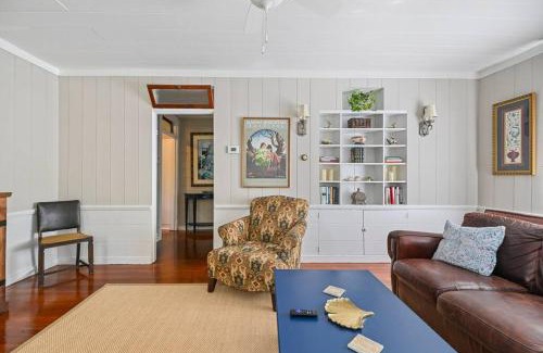 Montgomery Casa | Cloverdale Cottage