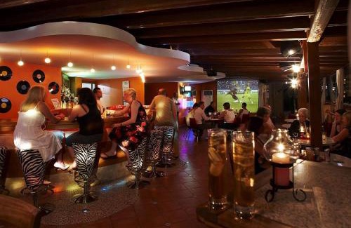 Marmaris City Center Apartamento | Club Anastasia - Family Hotel