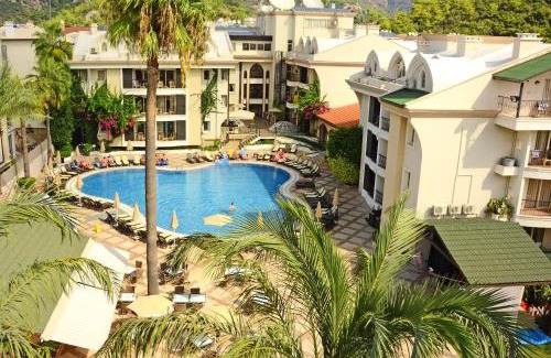 Marmaris City Center Apartamento | Club Anastasia - Family Hotel