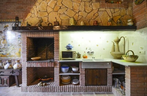 Mas Altaba Villa | Club Villamar - Masia de 1492 con piscina privada,grande jardin y cancha de tenis.Una villa histó...