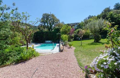 Mont Barbat Villa | Club Villamar - Acogedora casa con bonita zona de descanso con piscina privada situada en una are...