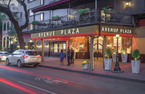 Faubourg Lafayette Complejo | Club Wyndham Avenue Plaza - Charming studio unit in Garden District