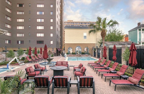 Faubourg Lafayette Complejo | Club Wyndham Avenue Plaza - Charming studio unit in Garden District