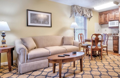 Williamsburg Hotel | Club Wyndham Patriots’ Place