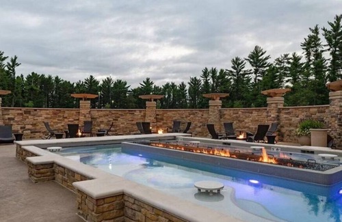 Lake Delton Cabaña | Club Wyndham Sundara Cottages at Wisconsin Dells Presidential Reserve