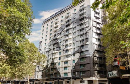 Sydney Central Business District Hotel | Club Wyndham Sydney, Trademark Collection by Wyndham