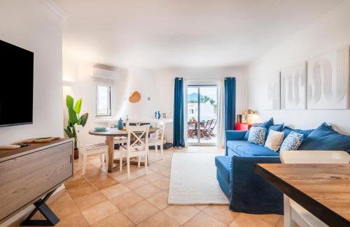Alpouvar Apartamento | Clube Albufeira: 2BR Prime Holidays Retreat