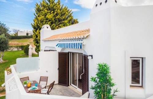 Alpouvar Apartamento | Clube Albufeira: 2BR Prime Holidays Retreat