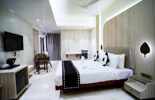 Faizabad Hotel | Clubhouse Hotel Ayodhya