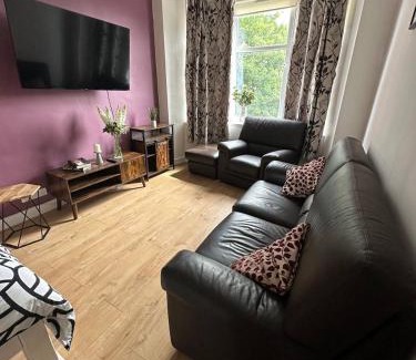 Dalmuir Apartamento | Clydebank Cozy 3bdr flat near Glasgow