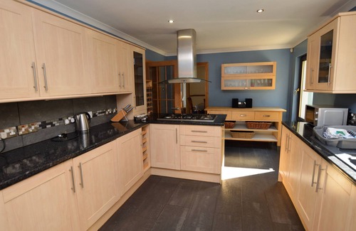 Innellan Villa | Clydeside Villa: una impresionante villa en Dunoon con vistas al Firth of Clyde para 10 personas.