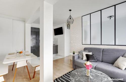 Quartier des Grandes-Carrieres Apartamento | CMG Sacre Coeur Eugene Carriere