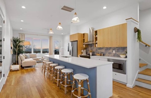 East Ridge Casa | Coachella -An Atomic Ridge Home