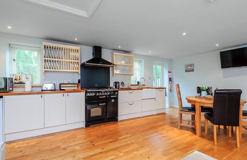 Eye Cabaña | Coachman's Cottage - UK11449