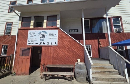 Yellowhead County Apartamento | Coal Branch Hotel & Restaurant, Room 1