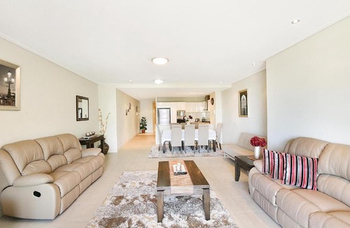 The Entrance Apartamento | Coast Apartment 26