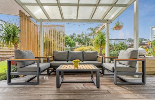 Whangamata Casa | Coast Awhile - Whangamata Holiday Home