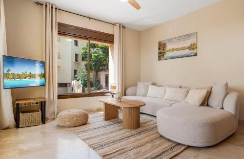 Castillo de Sabinillas Apartamento | Coast comfort Duquesa Village 3BR