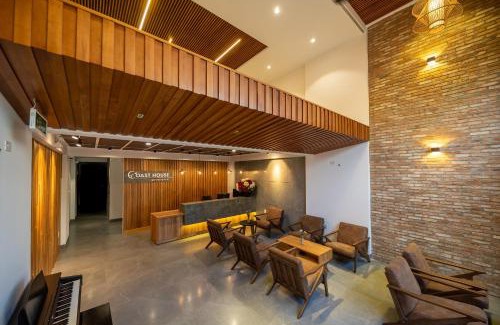 Vinh Hai Hotel | Coast House Boutique Hotel