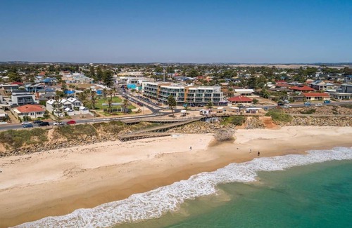 Christies Beach Casa | Coast on Clovelly Christies Beach