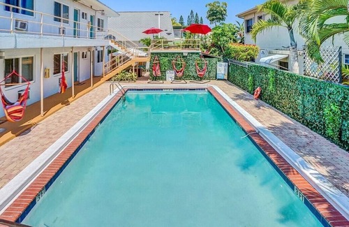 North Beach Apartamento | Coast Studio Free Parking Pool Near Beach