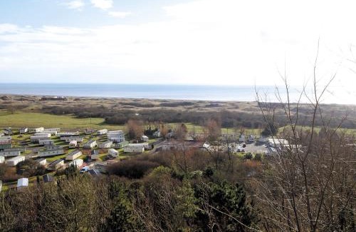 Pendine Casa | Coast View Cottage - Hw7745