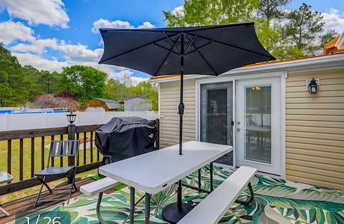 Carteret County Casa | "Coastah" RetreatnJET TUB/FIREPIT/GRILLnLG Fenced YARD nWalk to HADNOT Creek