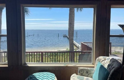 Carrabelle Casa | Coastal Adventures Waterfront!