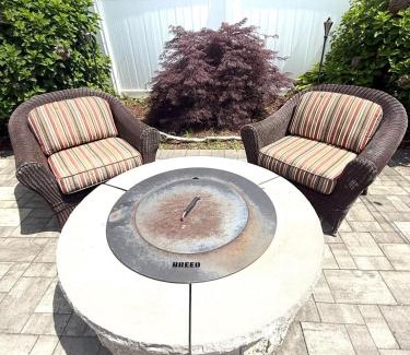 Devon Casa | coastal and cozy beach stay, pet friendly