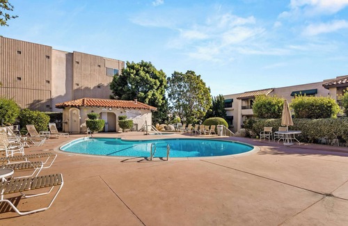 Bay Park Condominio | Coastal Bay Park Condo, 2 Blocks to Mission Bay