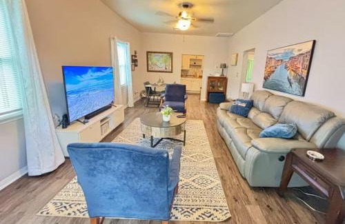 Texas City Casa | Coastal between Galveston Kemah