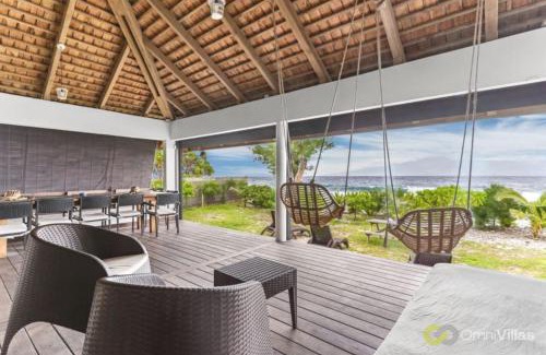 Temae Casa | Coastal Bliss: 1BR Bungalow by the Sea in Moorea